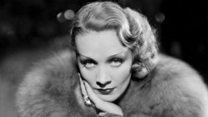 marlene-dietrich-hollywood-102~_v-gseapremiumxl
